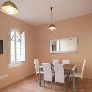 Reservaloen Puerta De La Maestranza Севилья